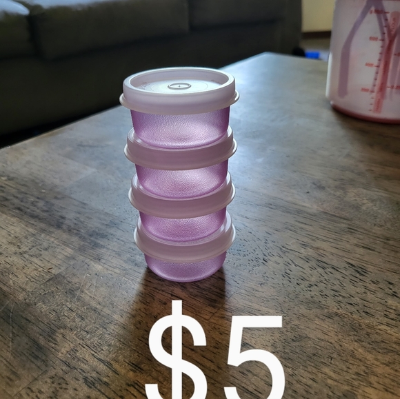 Tupperware - Picture 14 of 15